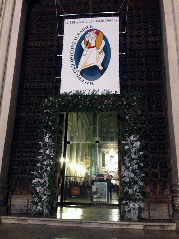 La Cattedrale Bed & Breakfast Napoli Esterno foto