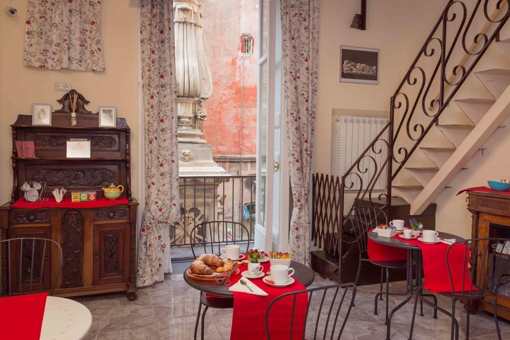 La Cattedrale Bed & Breakfast Napoli Esterno foto